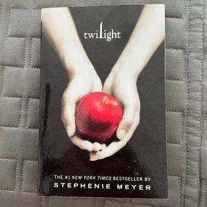 3 for$10 book Twilight